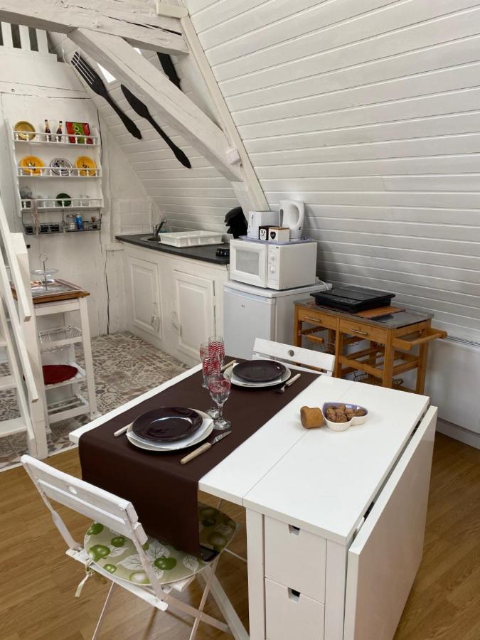 Loft De Lancelot City Center Sens Exterior foto